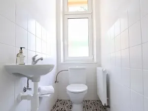 Pronájem bytu 2+kk, Praha - Holešovice, U vody, 54 m2