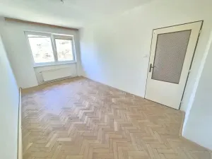 Pronájem bytu 3+1, Hrušovany nad Jevišovkou, 9. května, 73 m2