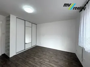 Pronájem bytu 1+1, Liberec, Mlýnská, 39 m2