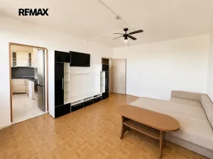 Prodej bytu 3+1, Břeclav, Na Valtické, 71 m2