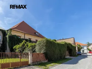 Pronájem restaurace, Opočno, Trčkovo nám., 500 m2