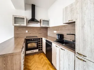Prodej bytu 3+kk, České Budějovice, Mánesova, 84 m2