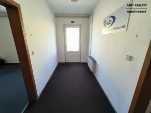Pronájem skladu, Ústí nad Labem, U Skladiště, 1250 m2