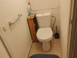 Pronájem bytu 1+1, Praha - Troja, Mazurská, 30 m2