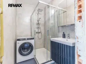 Prodej bytu 2+kk, Praha - Břevnov, Na Petřinách, 41 m2