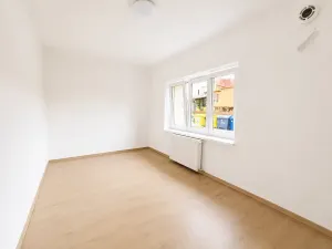 Pronájem bytu 3+1, Novosedlice, Jindřišská, 70 m2