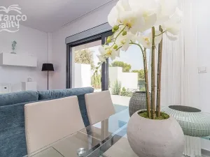 Prodej rodinného domu, Torrevieja, Alicante, Španělsko, 82 m2