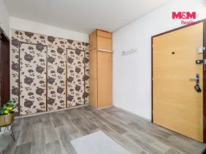 Prodej bytu 3+1, Teplice - Trnovany, U Červeného kostela, 79 m2