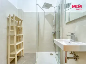 Prodej bytu 2+kk, Praha - Nusle, U družstva Život, 56 m2