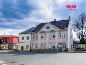 Prodej bytu 3+1, Volary, Náměstí, 96 m2