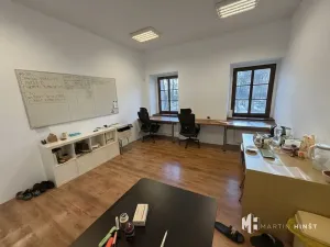 Pronájem kanceláře, Praha - Dolní Počernice, Národních hrdinů, 19 m2