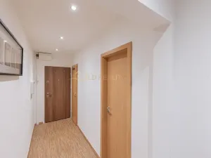 Pronájem bytu 2+1, Olomouc - Povel, Nešporova, 56 m2
