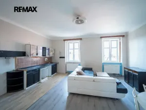Prodej rodinného domu, Svinaře, Zelená Hora, 500 m2