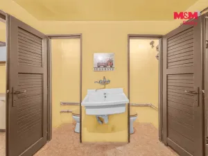 Prodej obchodního prostoru, Praha - Michle, Jihlavská, 103 m2