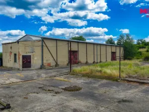 Prodej výrobních prostor, Rtyně nad Bílinou - Malhostice, 814 m2