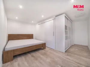 Prodej bytu 3+kk, Skořice, 73 m2