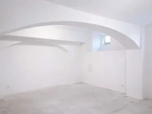 Pronájem obchodního prostoru, Praha - Strašnice, Saratovská, 110 m2