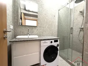 Pronájem bytu 2+kk, Praha - Břevnov, Bělohorská, 45 m2