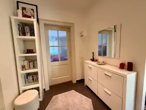 Pronájem bytu 2+1, Praha - Bubeneč, Rooseveltova, 70 m2