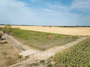 Prodej pozemku pro bydlení, Strachotice, 1718 m2