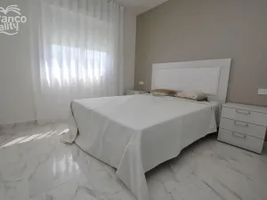 Prodej rodinného domu, San Miguel de Salinas, Alicante, Španělsko, 75 m2