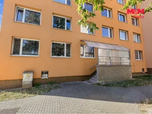 Prodej bytu 3+kk, Králův Dvůr, Pod Hájem, 76 m2