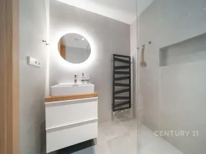 Prodej vícegeneračního domu, Praha - Malešice, Dubského, 321 m2