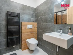 Prodej bytu 2+kk, Třeboň - Holičky, 42 m2