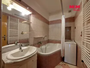 Prodej rodinného domu, Nasavrky - Podlíšťany, 195 m2