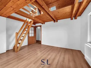 Prodej rodinného domu, Horní Planá, 200 m2