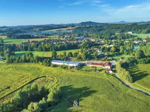 Prodej komerčního pozemku, Brniště, 13896 m2