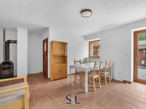 Prodej zemědělské usedlosti, Horní Planá, 200 m2