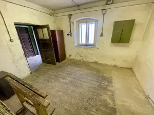 Prodej výrobních prostor, Bílé Podolí, 136 m2