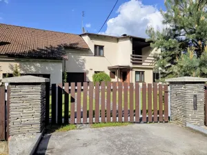 Prodej rodinného domu, Bílovec, 385 m2