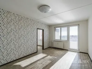 Pronájem bytu 4+1, Jindřichův Hradec, Kosmonautů, 83 m2