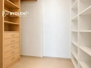 Prodej bytu 3+kk, Teplice, V závětří, 73 m2