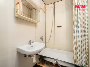 Prodej bytu 1+kk, Chlumec, Zalužanská, 34 m2