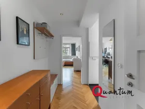 Prodej bytu 2+kk, Praha - Holešovice, Komunardů, 60 m2