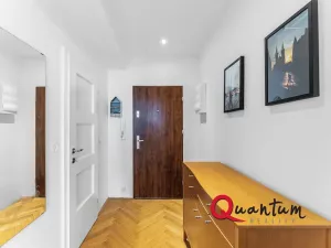 Prodej bytu 2+kk, Praha - Holešovice, Komunardů, 60 m2