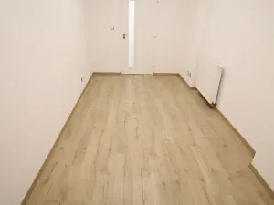 Pronájem kanceláře, Praha - Žižkov, Husitská, 63 m2