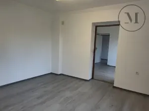 Pronájem kanceláře, České Budějovice, Hlinská, 28 m2