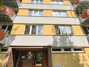 Pronájem bytu 2+kk, České Budějovice, O. Nedbala, 34 m2