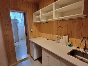 Pronájem skladu, Zlín, Kvítková, 156 m2
