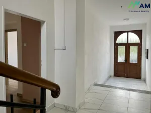 Prodej bytu 3+1, Třinec - Staré Město, Dvořákova, 84 m2