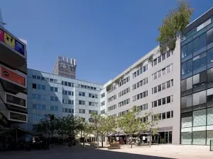 Pronájem kanceláře, Praha - Smíchov, Plzeňská, 1180 m2
