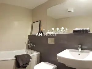 Pronájem bytu 2+kk, Praha - Strašnice, Zvěřinova, 63 m2
