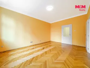 Prodej bytu 4+1, Karlovy Vary - Stará Role, Závodu míru, 99 m2