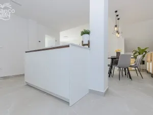 Prodej rodinného domu, San Miguel de Salinas, Alicante, Španělsko, 92 m2