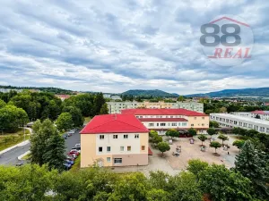 Prodej bytu 3+1, Klášterec nad Ohří, Školní, 64 m2