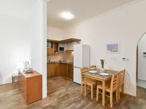 Pronájem bytu 2+kk, Praha, Ve Smečkách, 71 m2